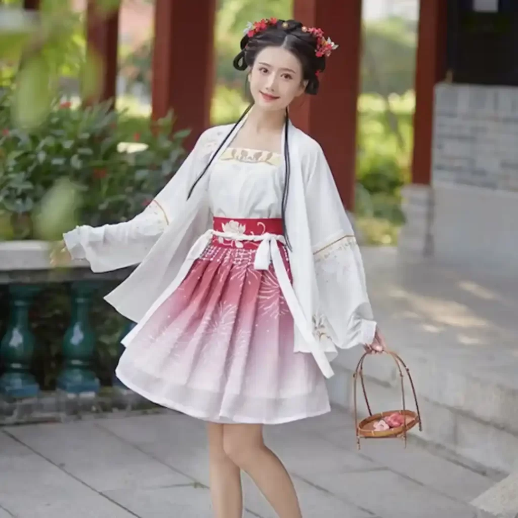lifestyle in China with traditional styles